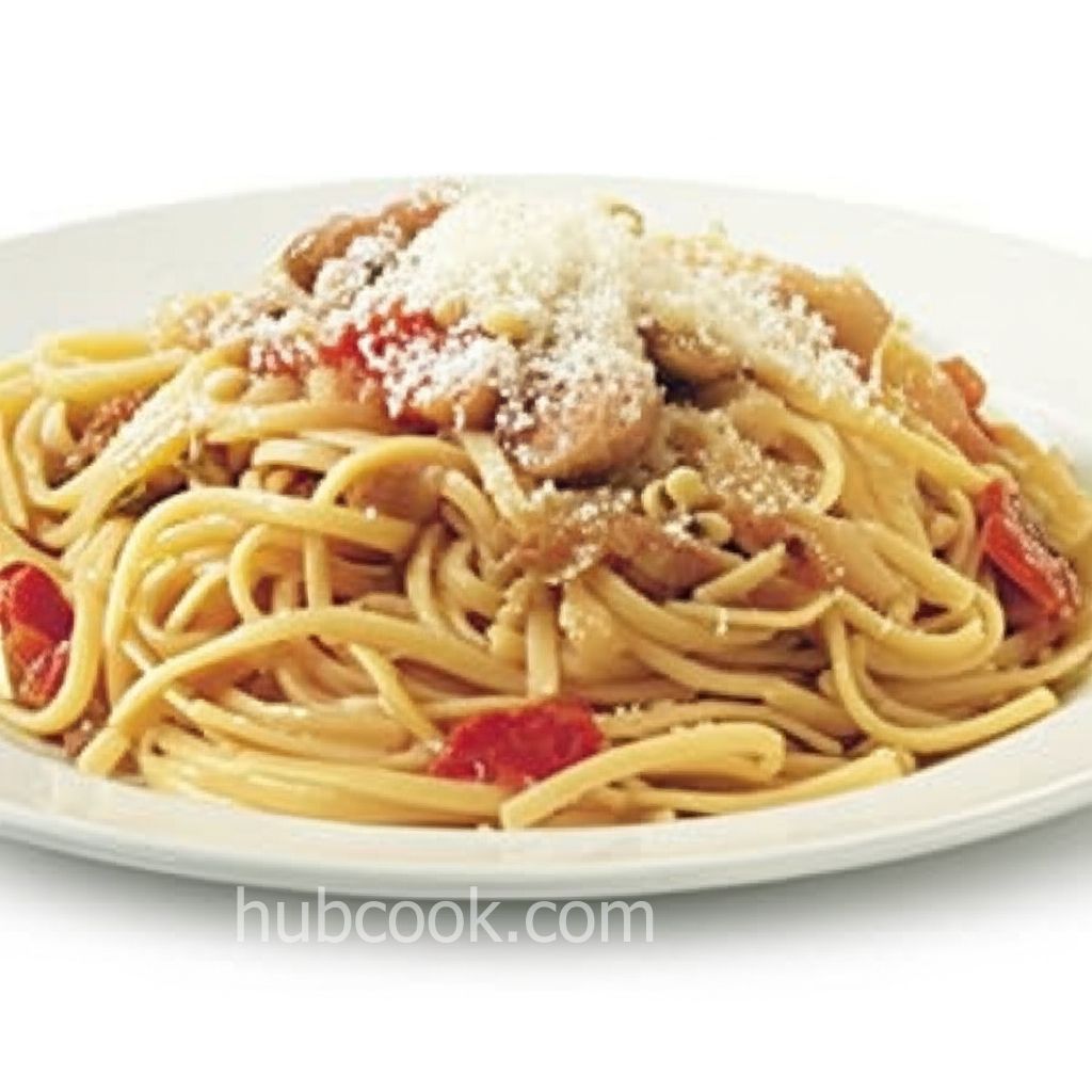 Pasta with Fennel and Onions